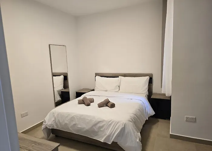 The Valley Collection - Suite B7